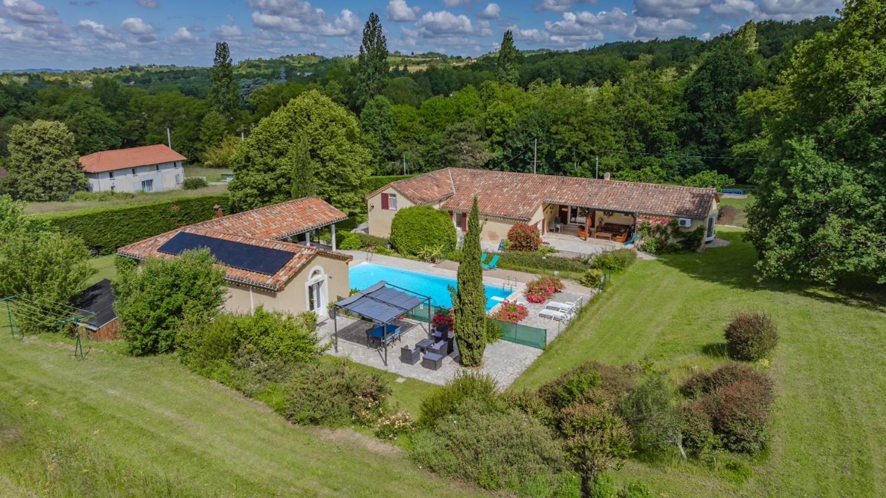 Gites La Bakenia Villeneuve-sur-Lot Eksteriør billede